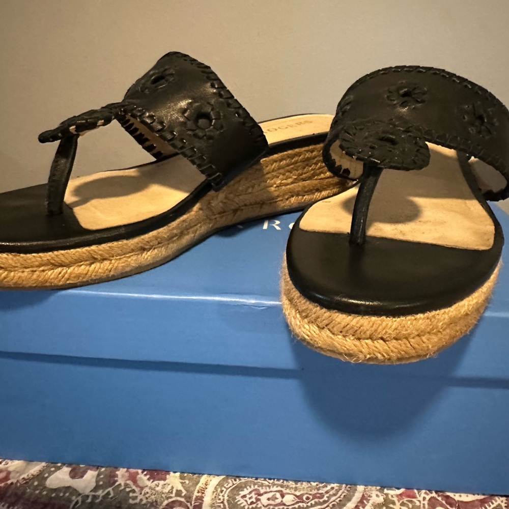 🌺 JACK ROGERS MID WEDGE Black Leather Sandals